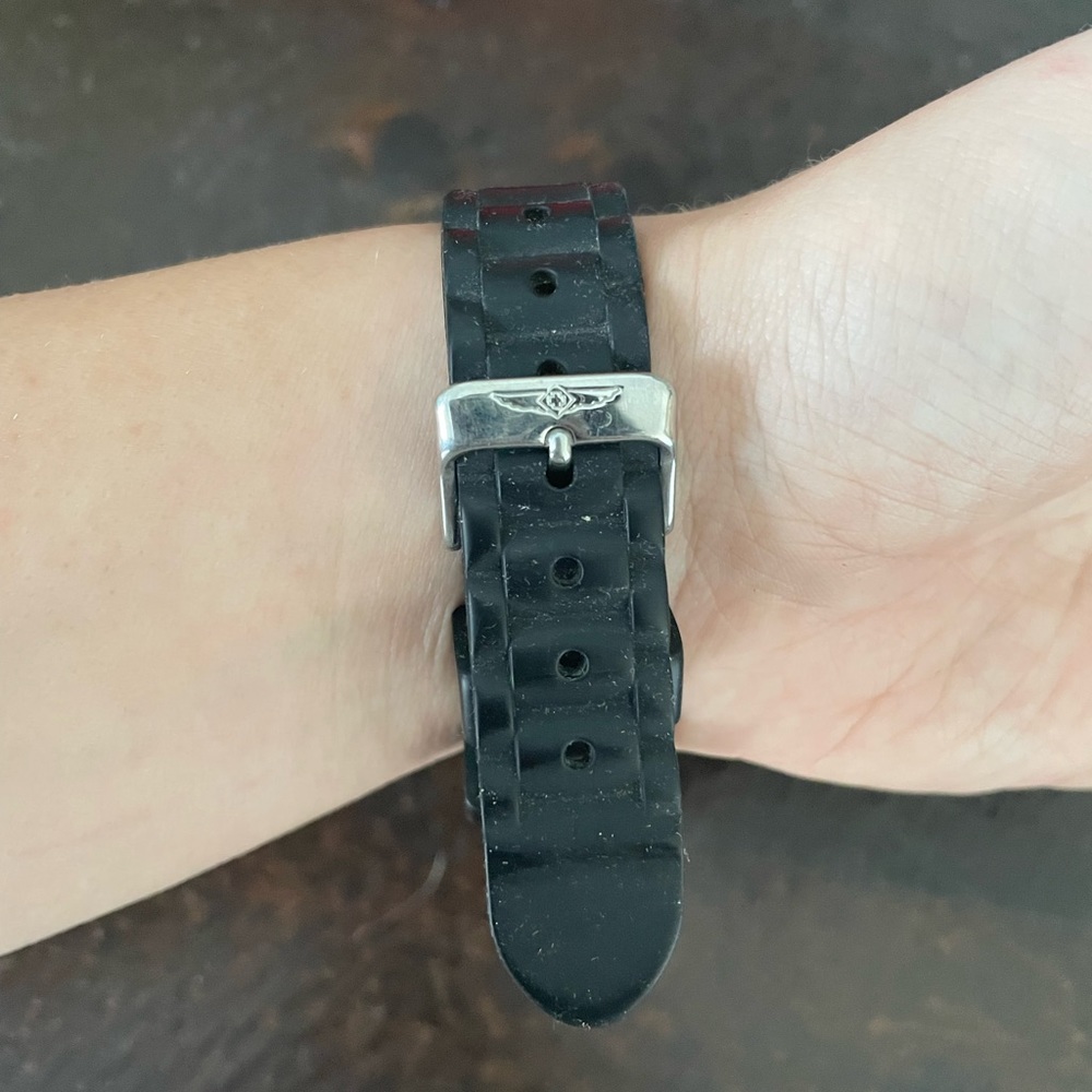 Invicta 1647 Watch - Picture 4 of 5